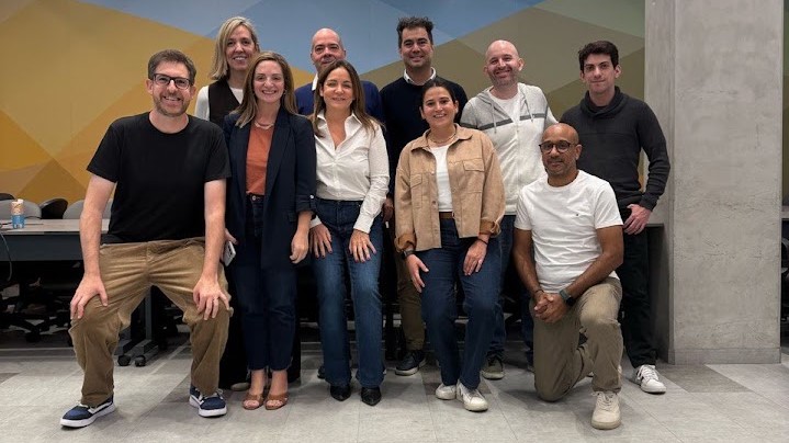 Encuentro de aprendizaje organizacional con participantes de Gemba