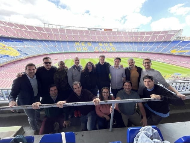 Equipo directivo de Stamm durante una experiencia de Gemba